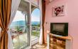  -ban Apartmanok Sijerkovic, Magán szállás a községben Kumbor, Montenegr&oacute;